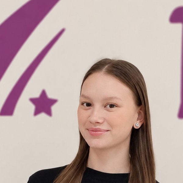 Полина Тиханкина